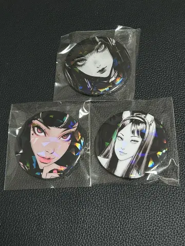 [새상품] 토미에 캔뱃지 58mm 홀로그램 핀 배지 이토 준지 3개 세트