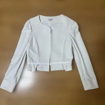 TOCCA 화이트 노카라 자켓 M 사이즈
