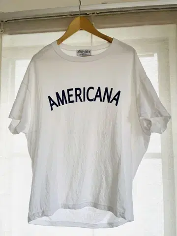 AMERICANA 로고 T셔츠