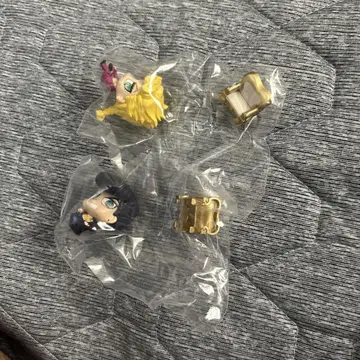 죠죠 컬렉션 죠르노 히가시카타 죠스케 피규어 2개 세트