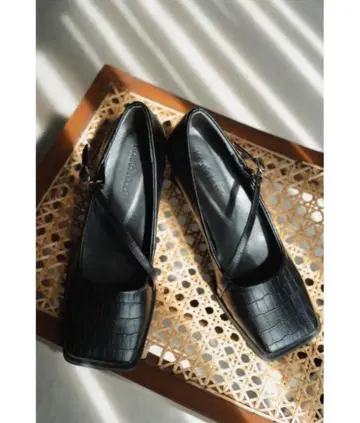 KnuthMarf 크누스마프 square top pumps heel