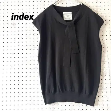새상품급 인덱스 블랙 슬리브리스 보타이 니트 코튼 혼방 엘레강트