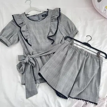 evelyn 셋업