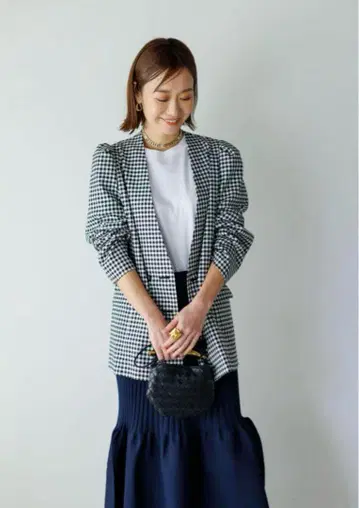 앙프레강트 퍼프숄 자켓 check