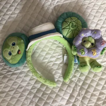 올멜 머리띠 인형 배지