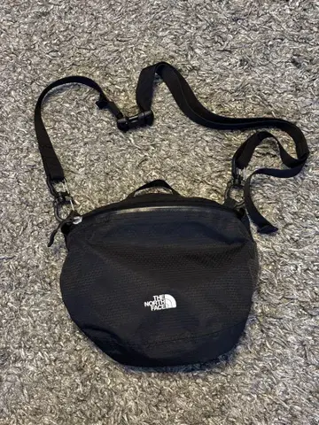 THE NORTH FACE WP Shoulder Pocket 2.5L