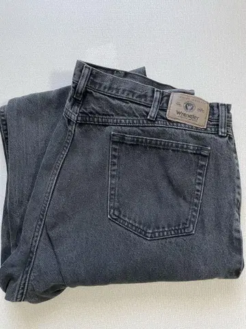 Wrangler 블랙 데님 팬츠 W42 x L32 와이드 실루엣 USA
