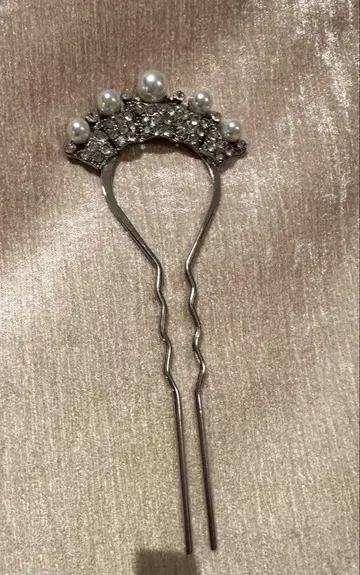 진주풍 비쥬 티아라풍 헤어핀 결혼식