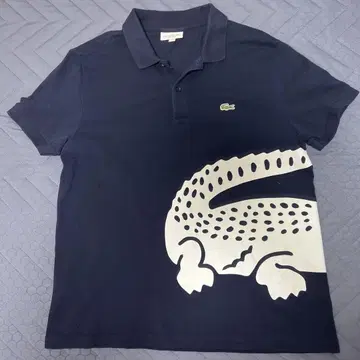 LACOSTE 레귤러 핏 와니 프린트 피케 셔츠 (네이비)