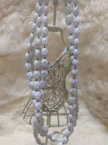 사라 코벤트리 Holiday Beads 롱 목걸이