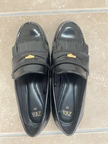 ZARA 프린지 로퍼 35 사이즈 블랙