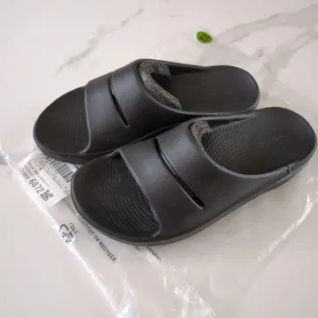 OOFOS 우포스 리커버리 샌들 8 25.0cm