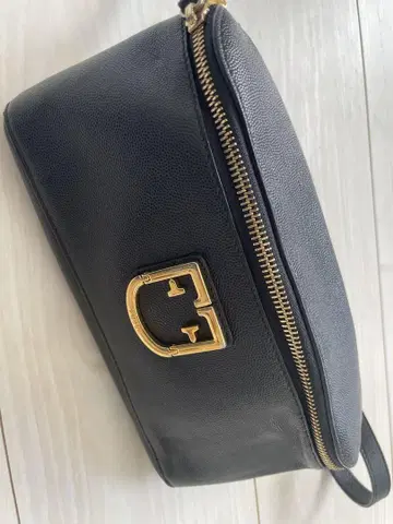 훌라 바디백