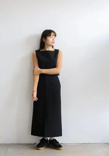 AURALEE HARD TWIST FINX LINEN CHINO TANK