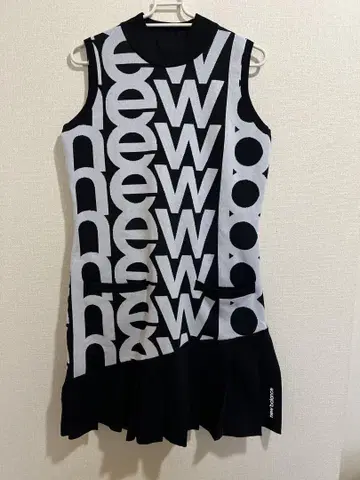 new balance 슬리브리스 원피스