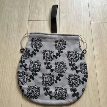 미나 페르호넨 pear bag yura 미사용 새상품