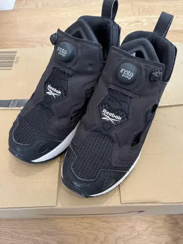 Reebok 펌프 퓨리 24.0cm