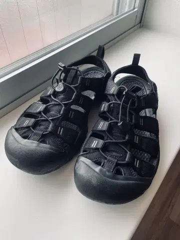 KEEN Newport h2 블랙 뉴포트
