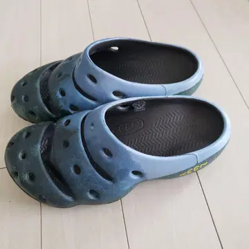 중고 KEEN 남성 샌들 YOGUI 샌들