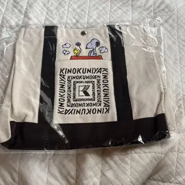 기노쿠니야 스누피 런치백 도그하우스 손잡이 블랙
