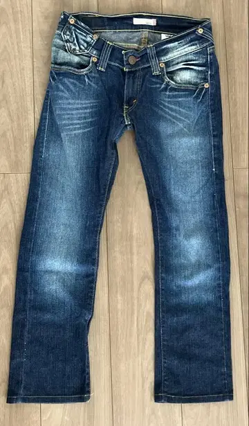 새상품급 USA Levi's 504 스트레이트 데님