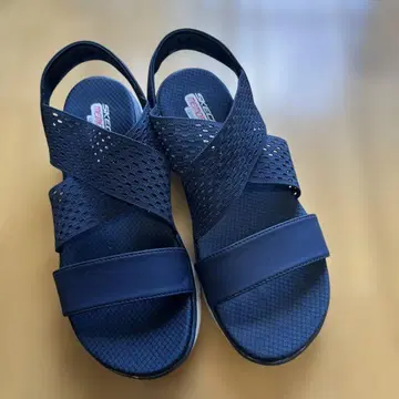 스케쳐스, 샌들 24cm