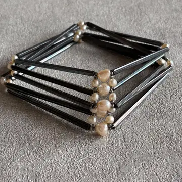사각형 앤티크 비즈 팔찌 작가 작품