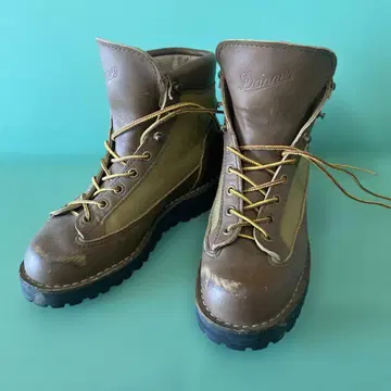 Danner 아웃도어 부츠 브라운