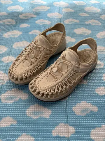 [즉시 구매 가능] KEEN 샌들 24cm