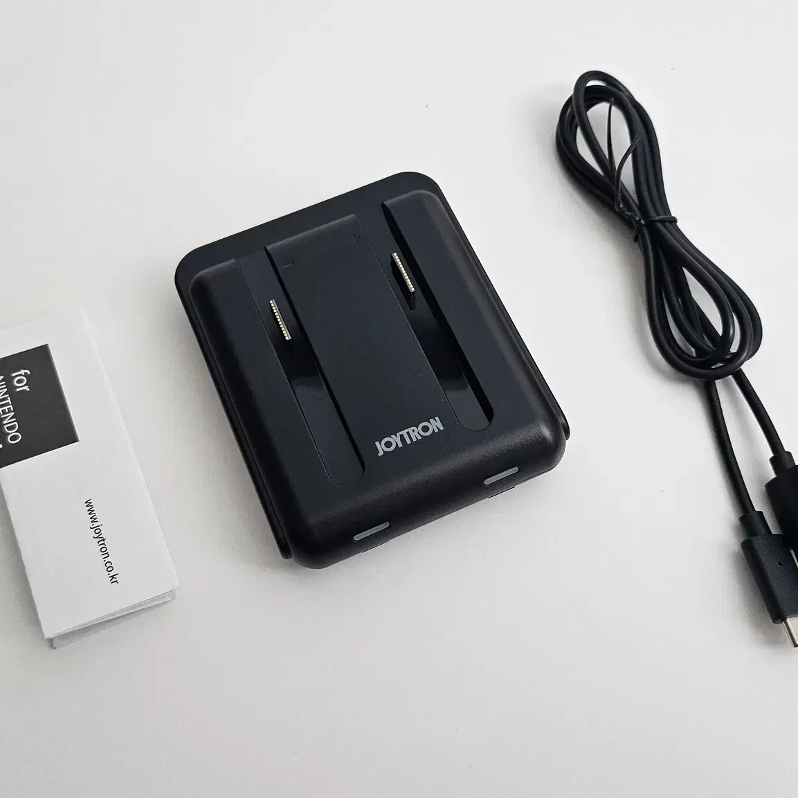 NINTENDO | 닌텐도 Nintendo Switch 2 Joy-Con 2 Portable Charging Dock Charger # 닌텐도스위치2,#조이콘2,#조이콘2충전기,#조이트론 on Bunjang Global Site.