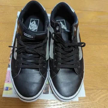 VANS 올드스쿨 스니커즈 블랙/실버