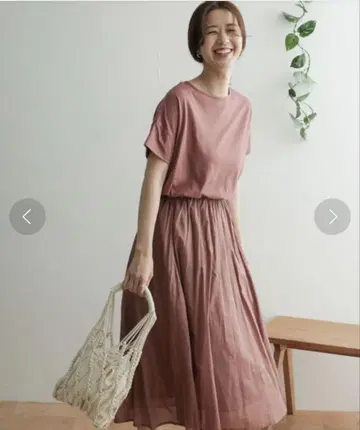 어반 리서치 도어스 코튼 개더 원피스 더스티 핑크