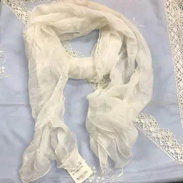나라 카미체 70% SILK 화이트 스카프 빈티지