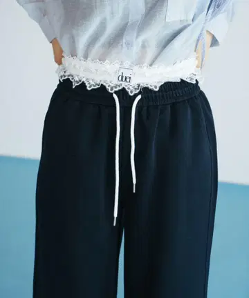 [ duei / 듀이 ] 레이스 레이어드 스웨트 팬츠