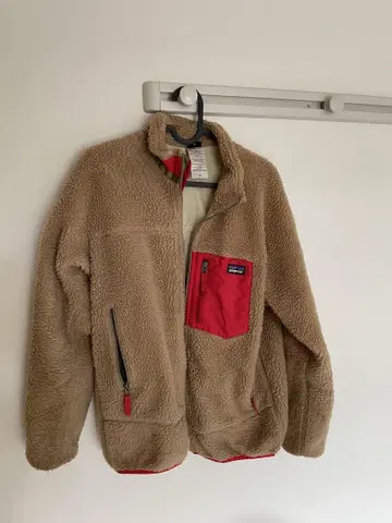 Patagonia 플리스 자켓 베이지/레드
