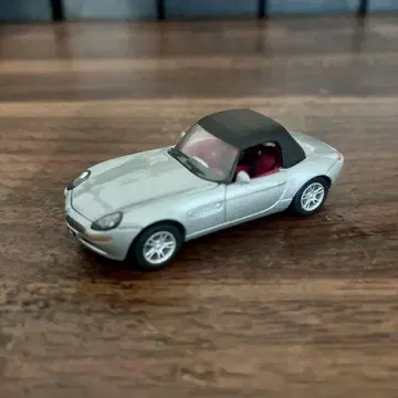[절판] BMW Z8 실버 1/72 007 본드카 제임스 본드