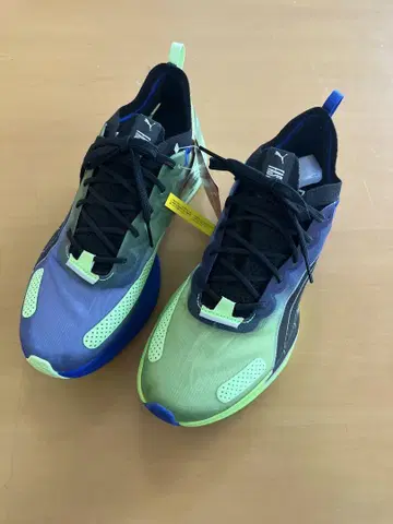 [거의 미사용] 푸마 나이트로 엘리트 25.0cm