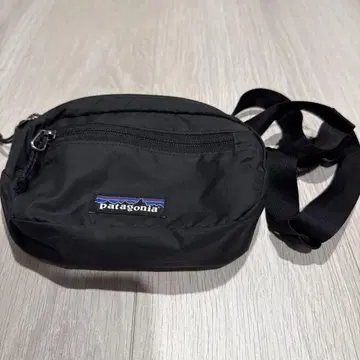 patagonia 바디백 웨스트 파우치 블랙