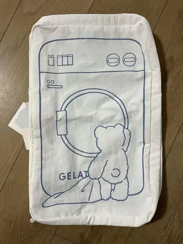젤라또피케 트래블 파우치 L 화이트
