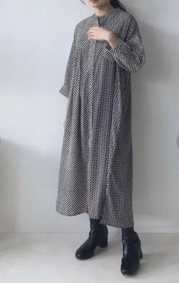 아즈노우아즈플러스 롱 셔츠 원피스