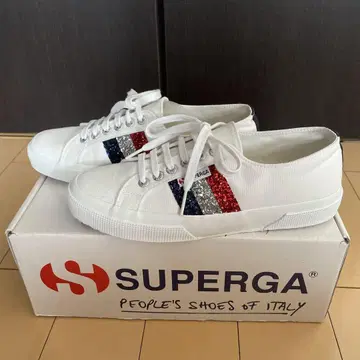 스페르가 SUPERGA 화이트 캔버스 스니커즈