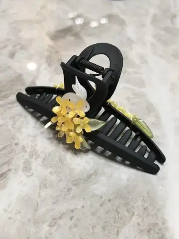 꽃 장식 블랙 머리핀