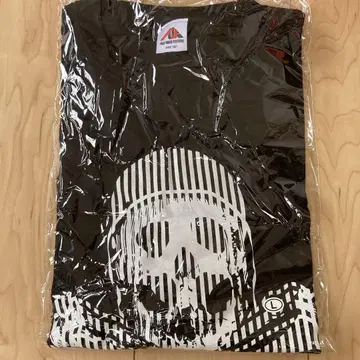 BLANKEY x THEE MICHELLE GUN ELEPHANT