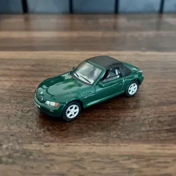 [절판] BMW Z3 그린 1/72 007 골든 아이 본드카