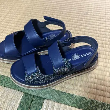 CAVA CAVA 네이비 스트랩 샌들