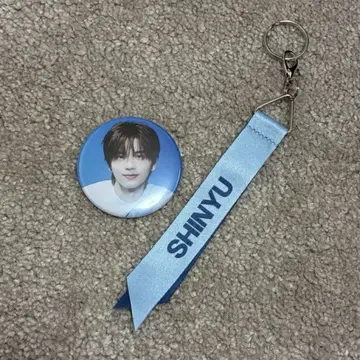 TWS 시뉴 캡슐 토이 캔뱃지 리본 키홀더