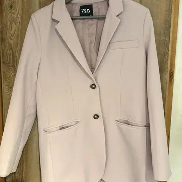 ZARA 옅은 핑크 테일러드 자켓