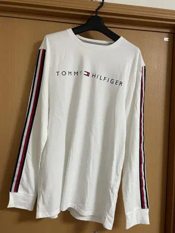 TOMMY HILFIGER 화이트 긴팔 셔츠