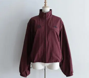 새상품 UMBRO x searoomlynn / 나일론 트랙 자켓