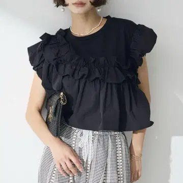 아시메 디자인 프릴 컷 풀오버 블랙 frene